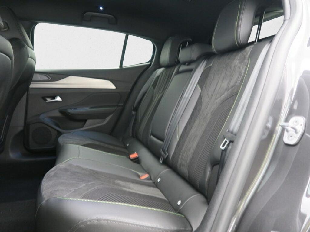 Peugeot 408 GT 1.6 HYBRID AUTO 224 CV 5P 18