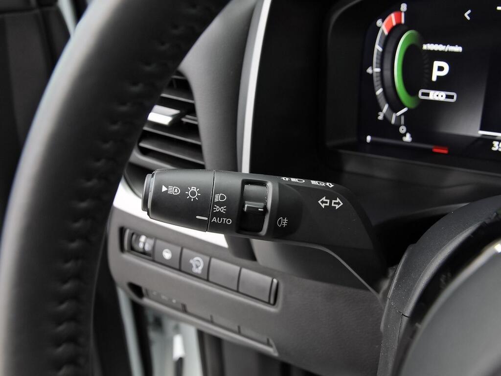 Nissan Qashqai DIG-T 116kW CVT N-Connecta 15