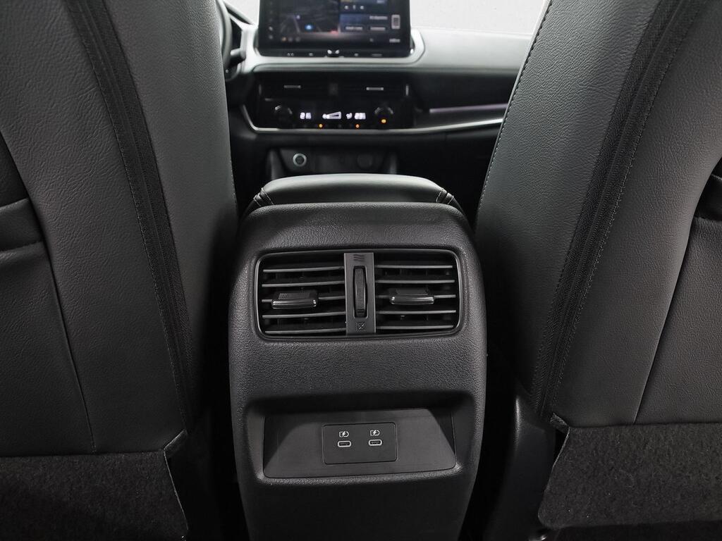 Nissan Qashqai DIG-T 116kW CVT N-Connecta 35