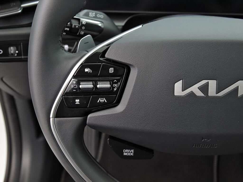 Kia Niro 1.6 GDi HEV 95kW (129CV) Drive 17
