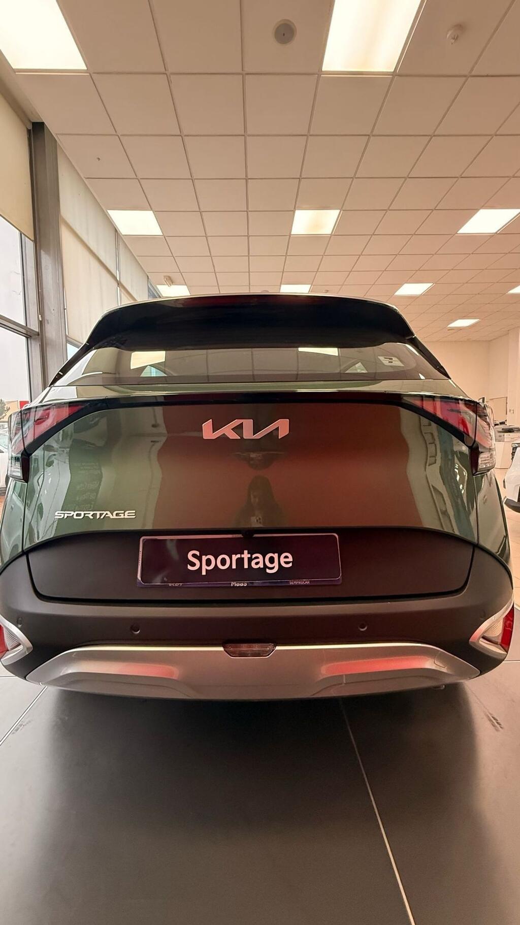 Kia Sportage 1.6 CRDi MHEV 100kW (136CV) Drive 4x2 Km0