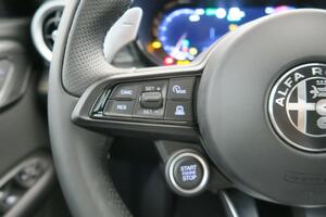 Alfa Romeo Tonale 1.3 Multi-air PHEV Ti Q4 10