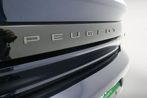 Peugeot 508 Hybrid 5P GT HYBRID 180 e-EAT8 17