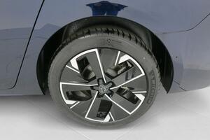 Peugeot 508 Hybrid 5P GT HYBRID 180 e-EAT8 21