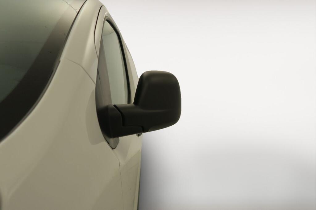 Peugeot Expert E-EXPERT FURGON STANDARD BEV (100KW) 136CV Km0