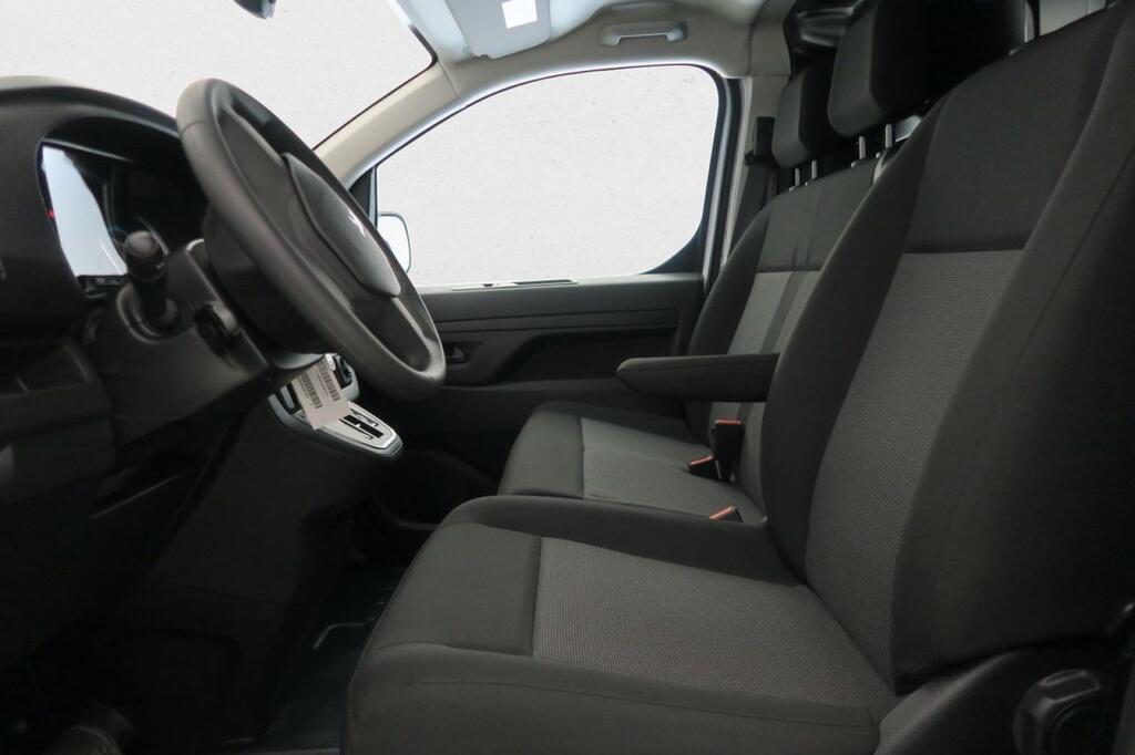 Peugeot Expert E-EXPERT FURGON STANDARD BEV (100KW) 136CV Km0
