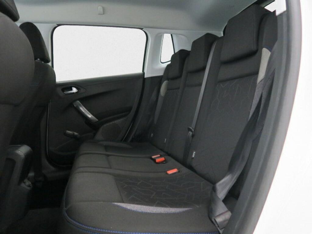 Peugeot 2008 Style 1.2L PureTech 60KW (82CV) S&S 17