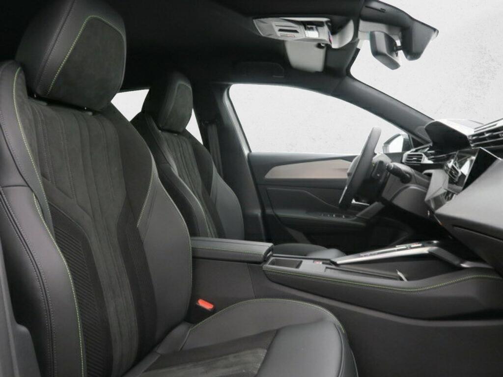 Peugeot 308 5P GT Hybrid 180 eEAT8 17