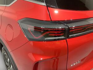 Ebro S700 1.5 TGDI PHEV Luxury E-CVT 12