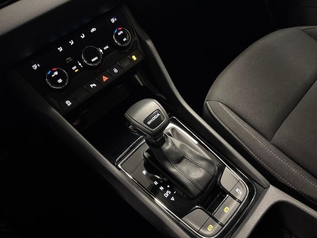 Skoda Karoq 1.5 TSI 110kW (150CV) DSG ACT Selection Segunda mano