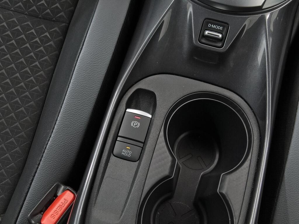 Nissan Juke DIG-T 84 kW (114 CV) DCT 7V N-Connecta 24