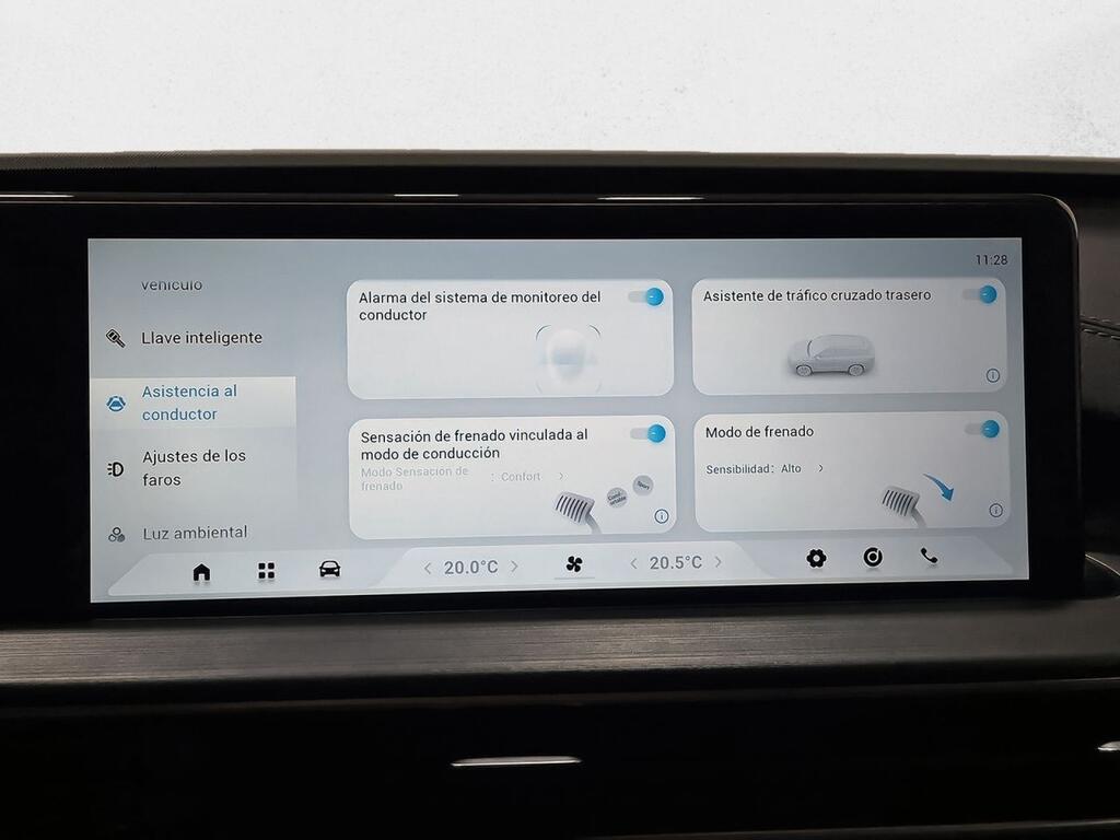 Ebro S400 1.5 DHE HEV Excellence CVT 26