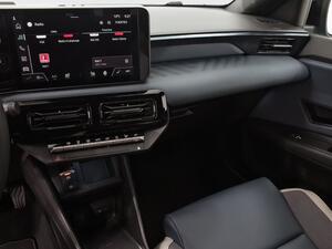 Nissan Micra Long Range 4x2 Tekna 11