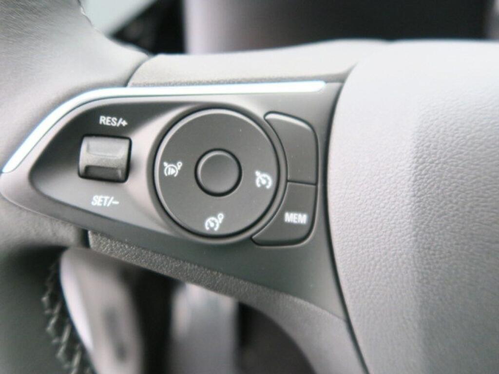 Opel Grandland GS 1,2 Turbo S/S MT6 130 CV 8