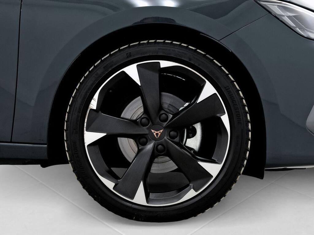 CUPRA León 1.5 eTSI 110kW (150CV) DSG Segunda mano