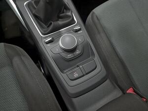 Audi Q2 Design 30 TFSI 85kW (116CV) 26