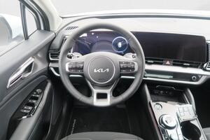 Kia Sportage 1.6 T-GDi PHEV Tech 4X4 (17″) 16