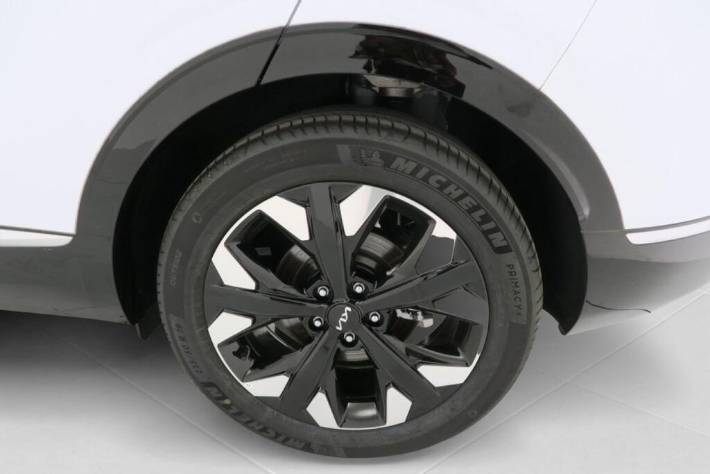 Kia Sportage 1.6 T-GDi PHEV Tech 4X4 (17″) 24
