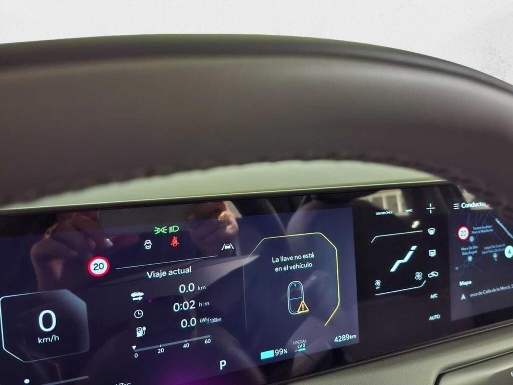 Kia EV3 AIR (LONG RANGE) 8