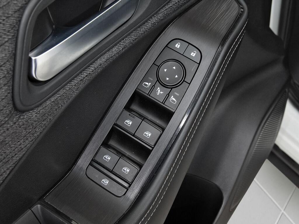 Nissan X-Trail 5pl 1.5 e-POWER 152kW 4x2 A/T N-Connecta 12
