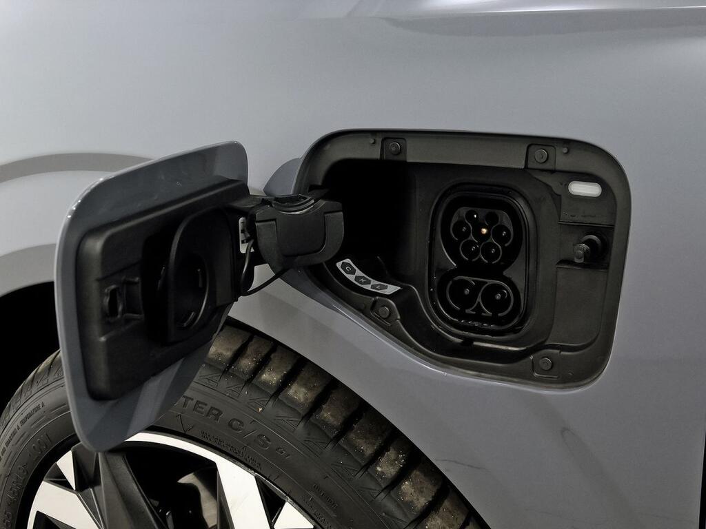Cupra Terramar 1.5 TSI e-Hybrid 200kW (272 CV) VZ DSG 38