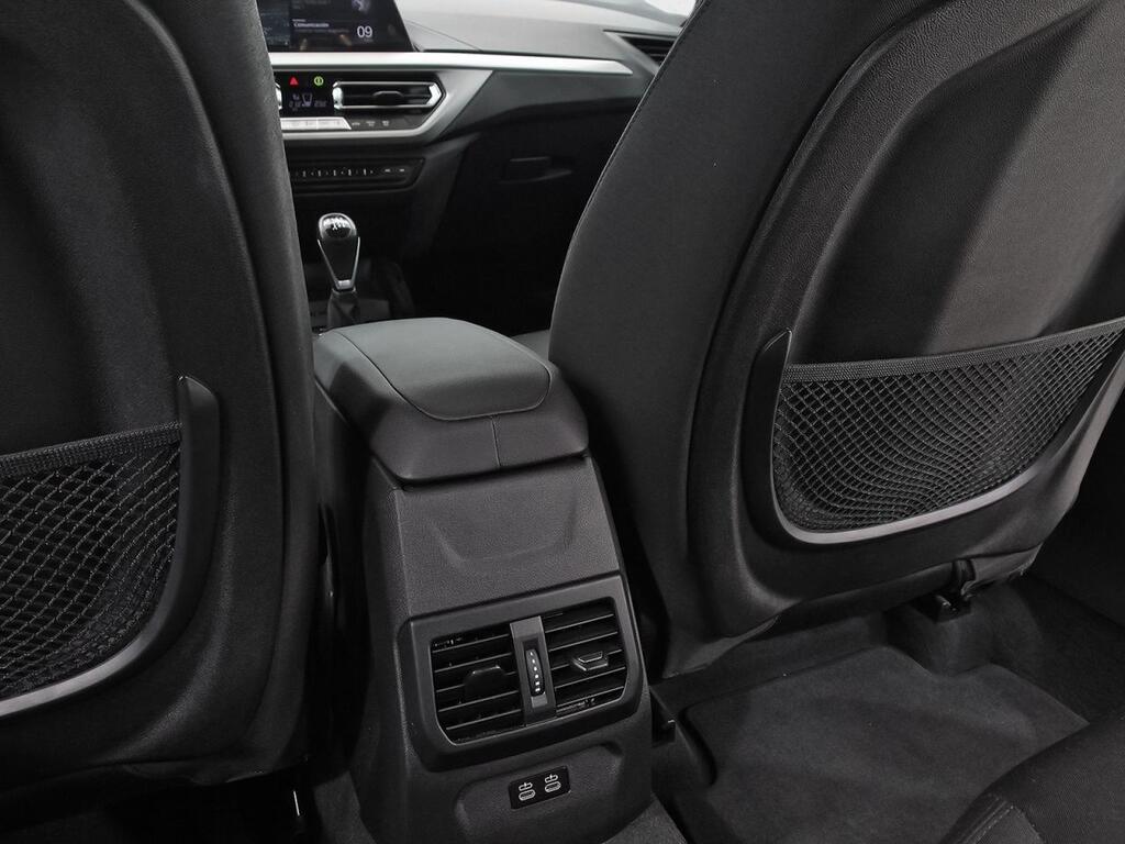 BMW Serie 1 118i 36