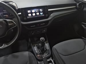 Skoda Fabia 1.0 MPI 59KW (80CV) Selection 28