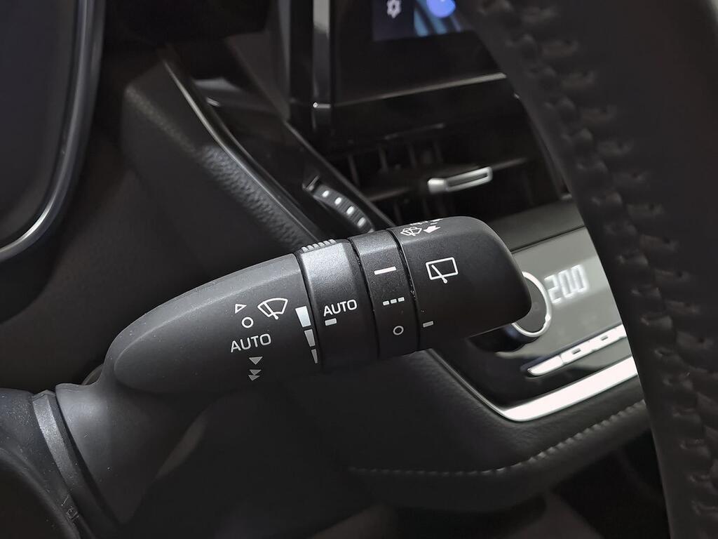 Toyota Corolla 140H Active Plus Segunda mano