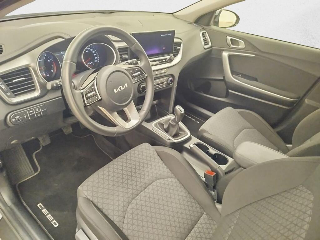 Kia Ceed Berlina 1.0 T-GDI 74KW CONCEPT 100 5P 3