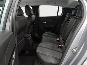 Peugeot 208 PureTech 73kW (100CV) Allure 9