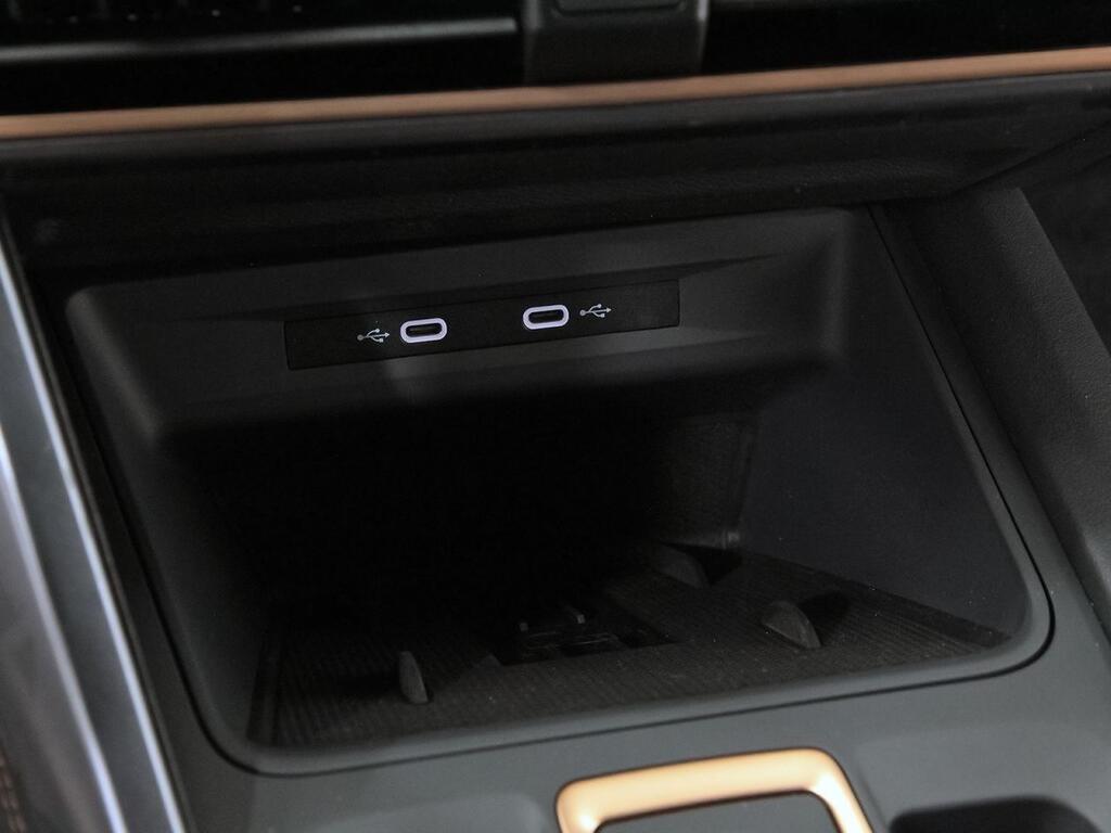 CUPRA Formentor 1.5 TSI e-Hybrid 150kW (204 CV) DSG Segunda mano