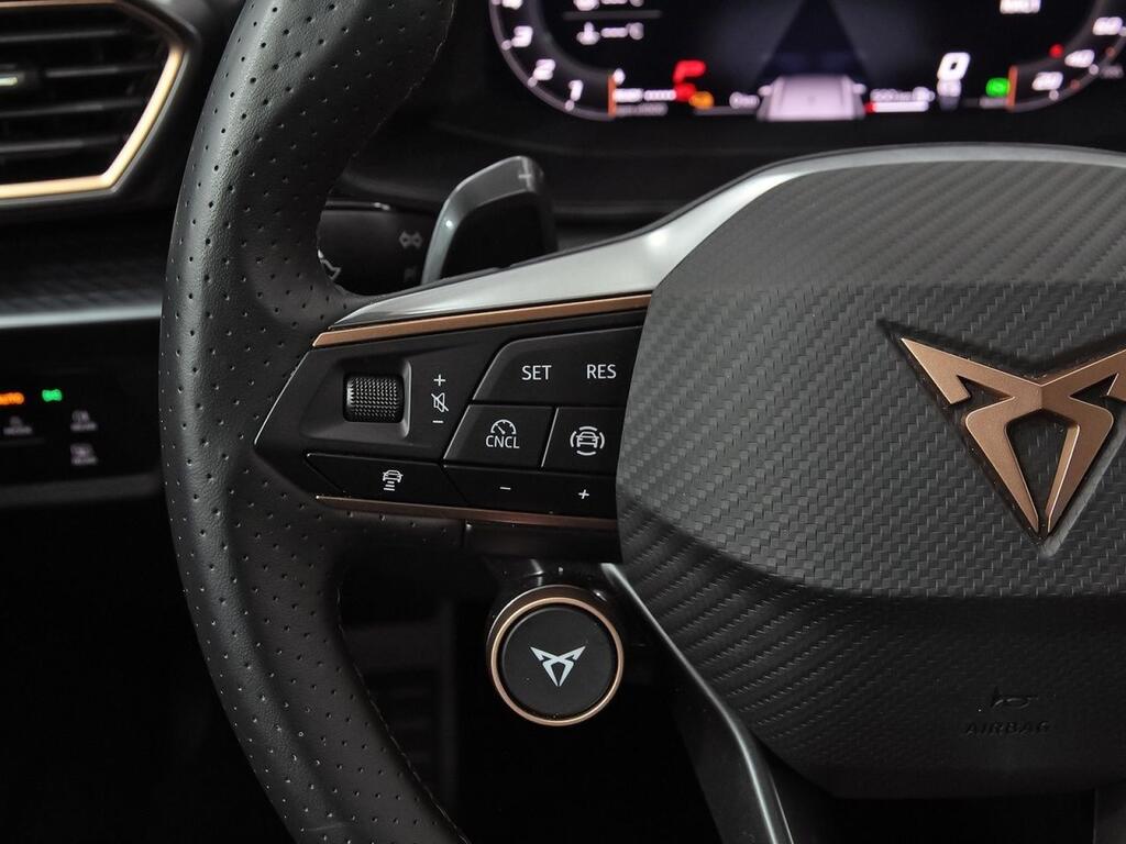 CUPRA Formentor 1.5 TSI e-Hybrid 150kW (204 CV) DSG Segunda mano