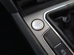 Volkswagen Passat Variant Business 2.0 TDI 110kW 23