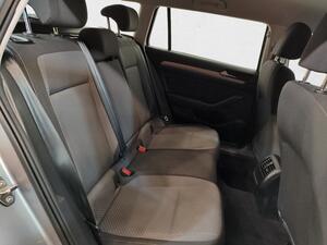 Volkswagen Passat Variant Business 2.0 TDI 110kW 8