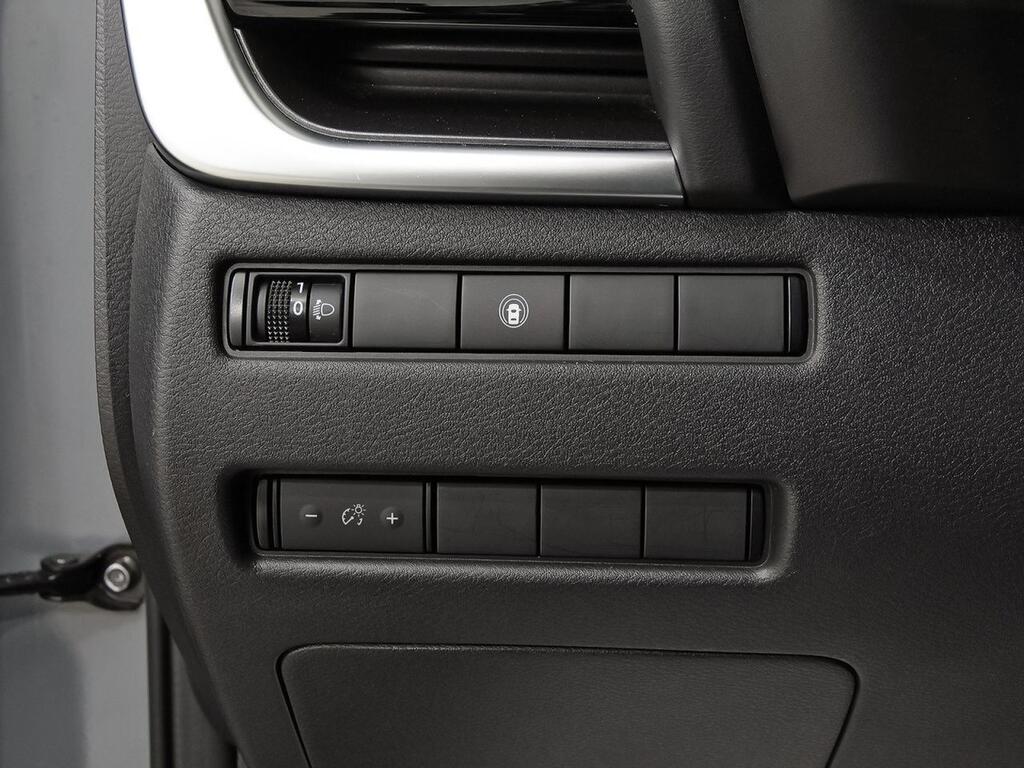 Nissan X-Trail 5pl 1.5 e-POWER 152kW 4x2 A/T N-Connecta Segunda mano