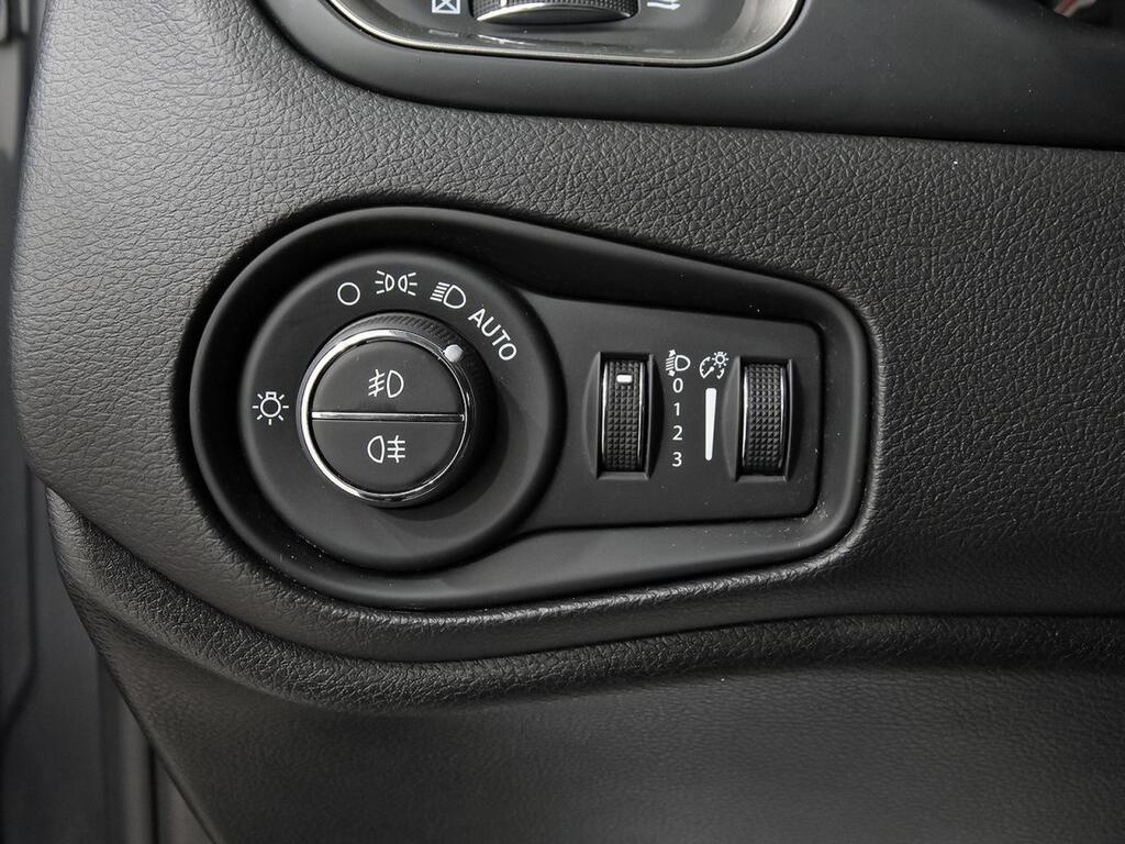 Jeep Renegade Limited 1.0 Gasolina 88 kW (120 CV) Segunda mano