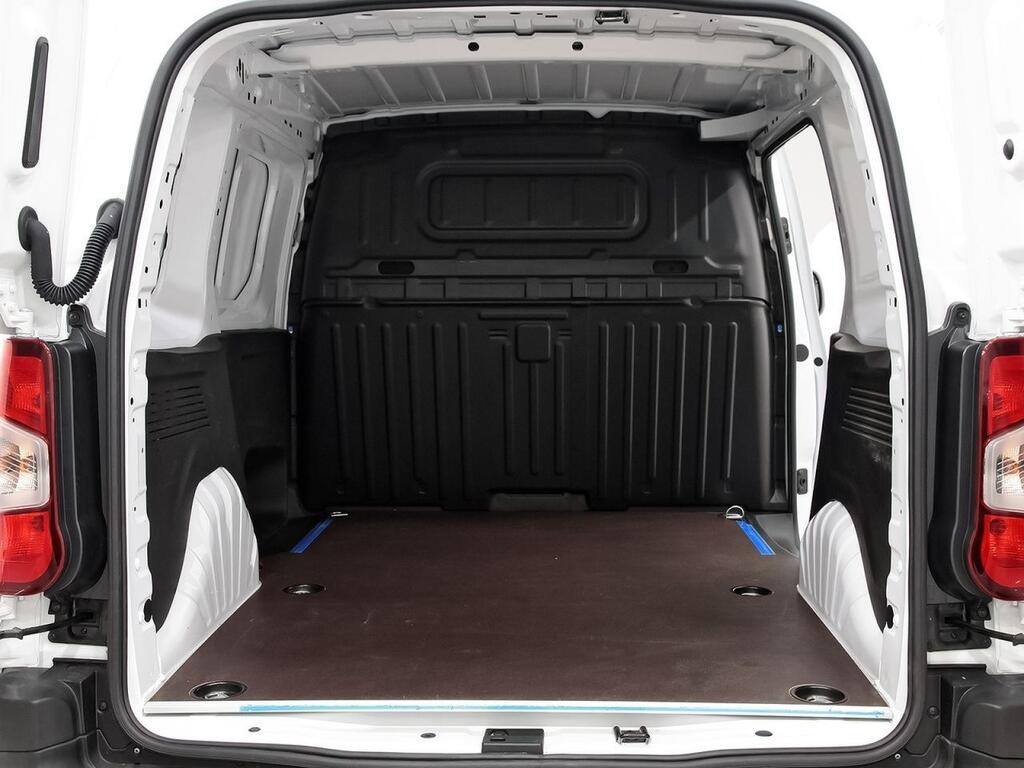 Fiat Doblò FURGON 1.2 GASOLINE 110CV 650KG L1 4P 11