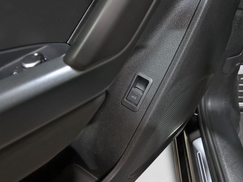 Audi Q3 Sportback Black line 35 TDI 110kW (150CV) S tronic Segunda mano