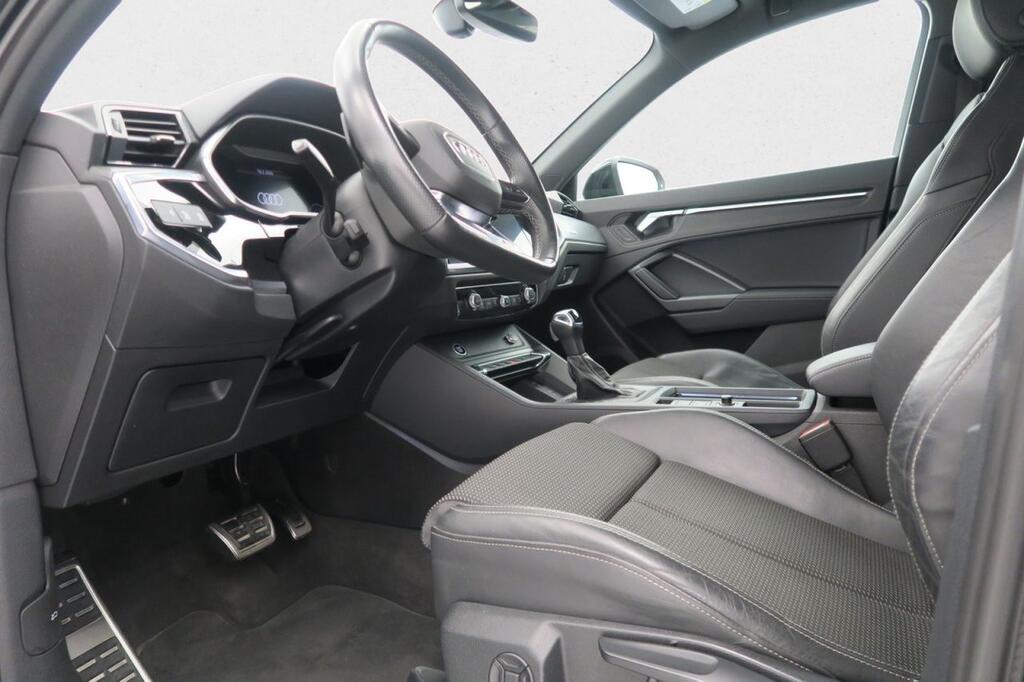 Audi Q3 Sportback Black line 35 TDI 110kW (150CV) S tronic 11