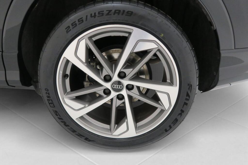 Audi Q3 Sportback Black line 35 TDI 110kW (150CV) S tronic 10