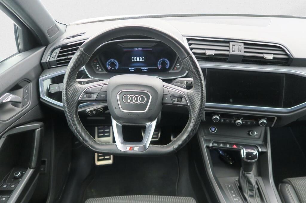 Audi Q3 Sportback Black line 35 TDI 110kW (150CV) S tronic 23