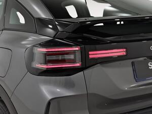 Citroën C4 Hybrid 145 ë-DCS6 Plus 34