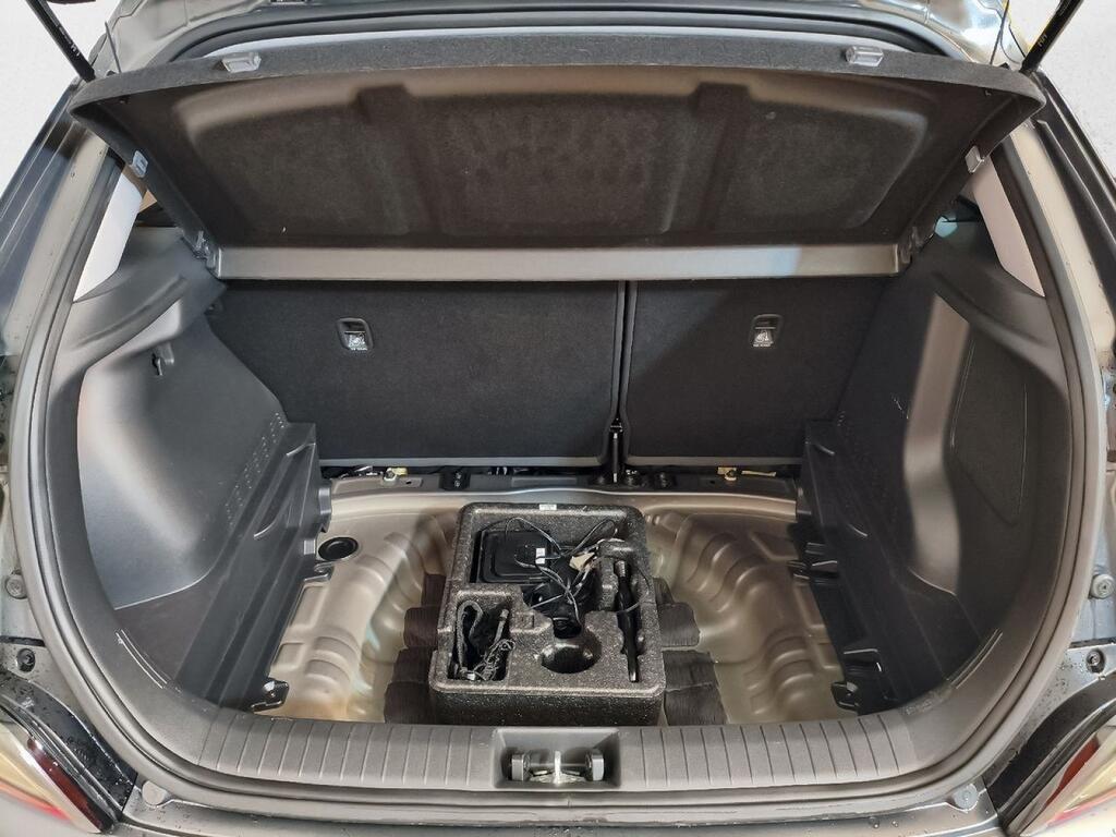 Hyundai Kona 1.6 GDI HEV Style Sky DCT Segunda mano