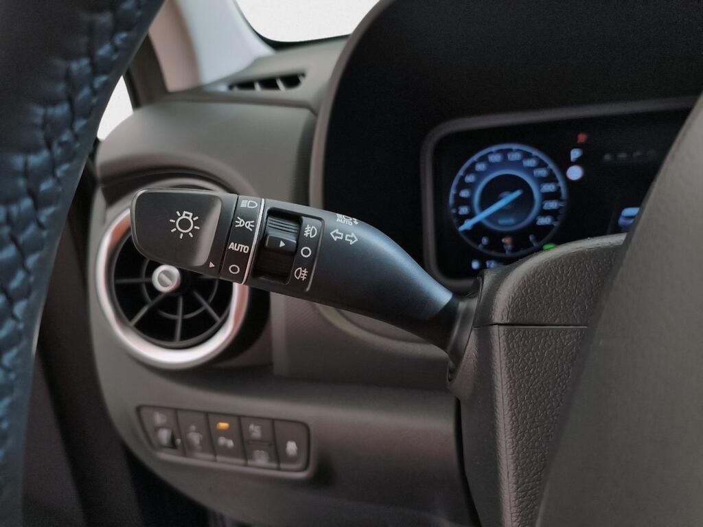 Hyundai Kona 1.6 GDI HEV Style Sky DCT 20