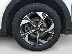 Kia XCeed 1.6 MHEV iMT Drive 100kW (136CV) 10