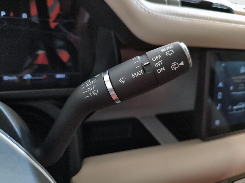 Land-Rover Defender 3.0D I6 250 S 110 Auto 4WD MHEV Segunda mano