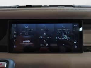 Land-Rover Defender 3.0D I6 250 S 110 Auto 4WD MHEV 18