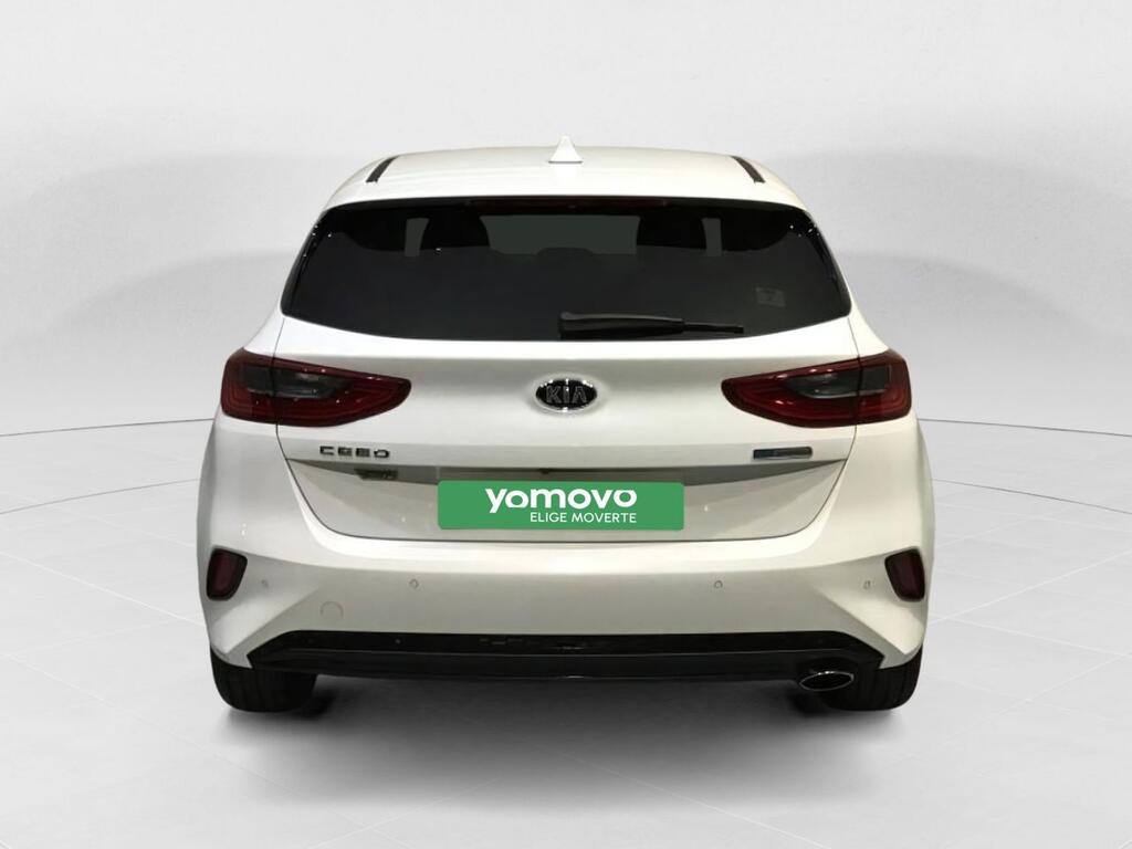 Kia Ceed 1.6 MHEV 100kW (136CV) Tech DCT 3
