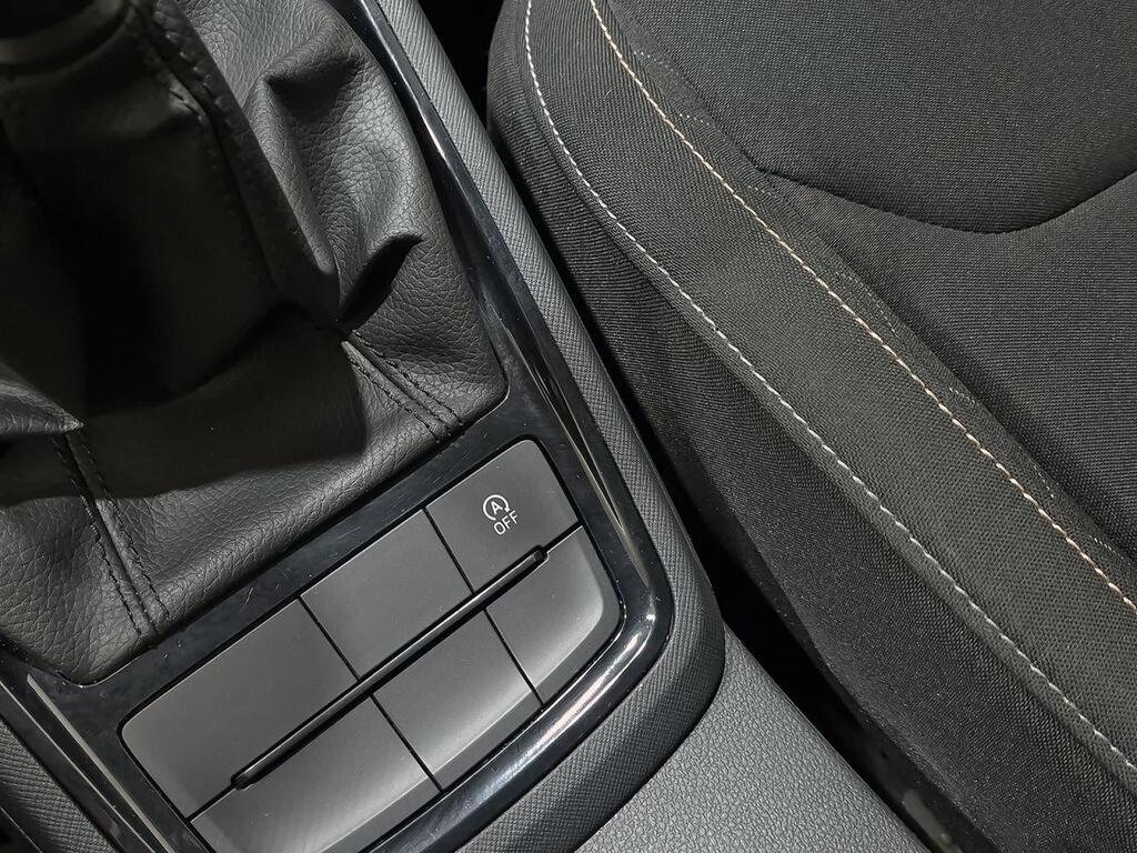 Skoda Kamiq 1.0 TSI 85kW (115CV) SELECTION 27