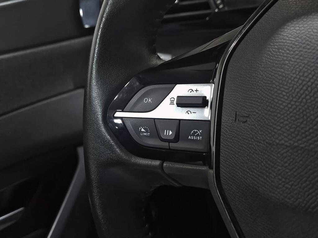 Peugeot 308 5P Allure Pack PureTech 130 S&S EAT8 15